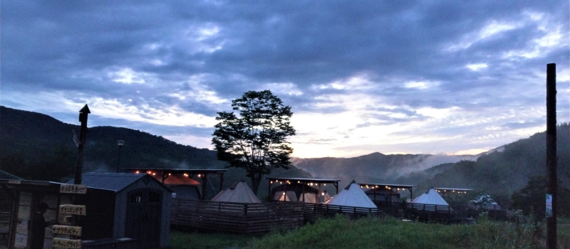 グランピング宿泊棟。はぎビレッジ店